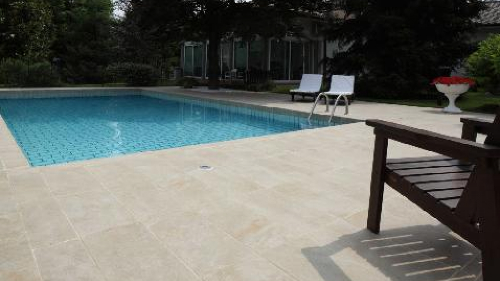 Caesar Villa Privata Montale - Roxstones - cover.JPG